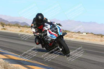 media/Jan-13-2024-SoCal Trackdays (Sat) [[9c032fe5aa]]/Turn 14 Inside (150pm)/